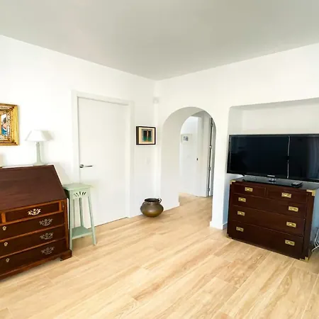 Vivienda Con Encanto Goya Nº4 * Бенальмадена